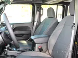 Jeep Wrangler Sahara
